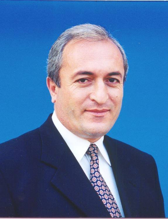 Nazir Əhmədlidən Pənah Hüseynlə bağlı sərt fikirlər